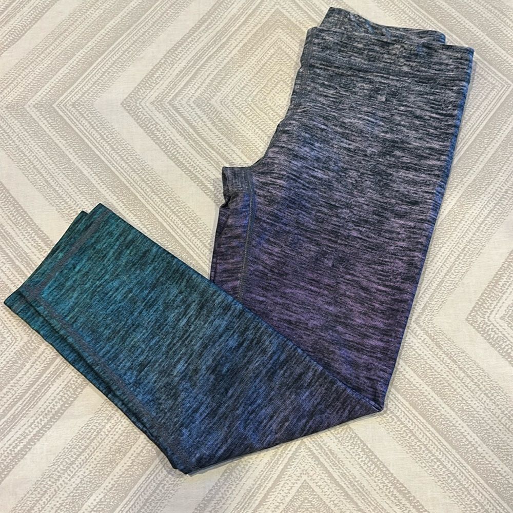 Terez Women’s Purple & Turquoise Ombré Cropped Leggings - Size S